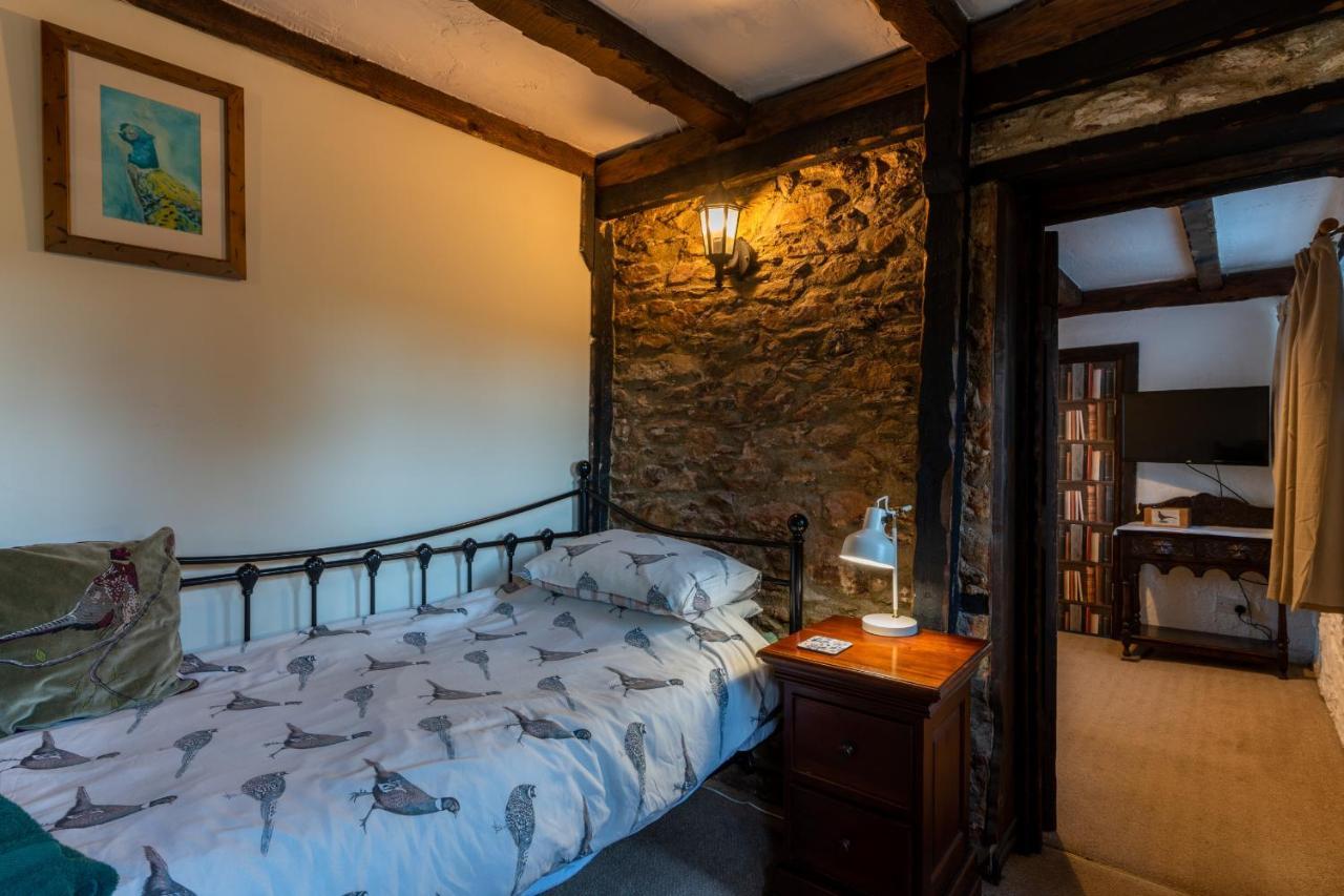 Finest Retreats - The Old Church House Inn Broadhempston 外观 照片